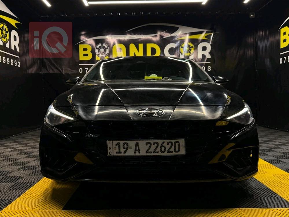 هیوندای ئەلەنترا